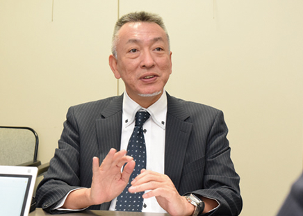 株式会社合同総研 様 取締役部長 板倉 孝志 様